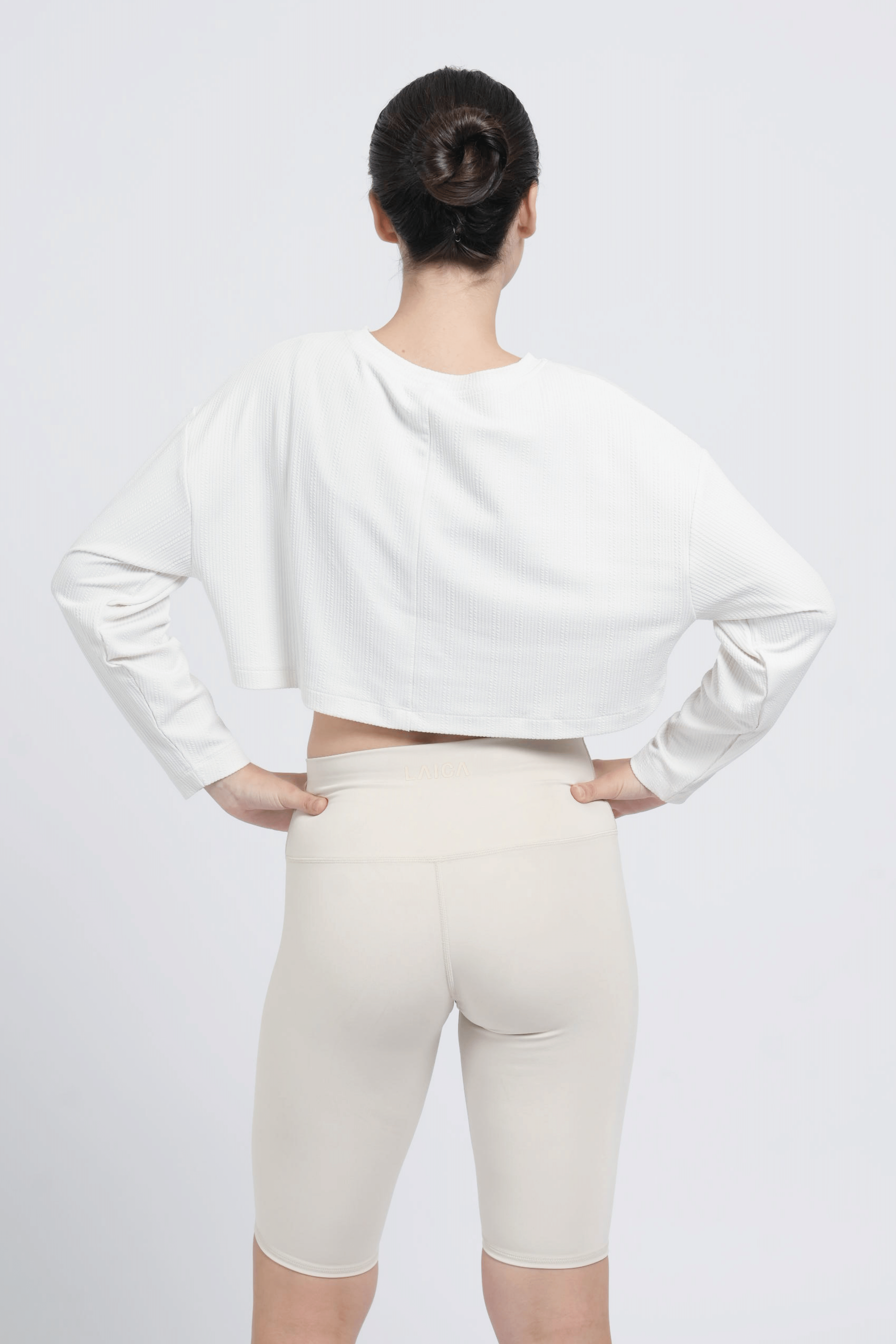 LAICA Crop Sweatshirt - Bone