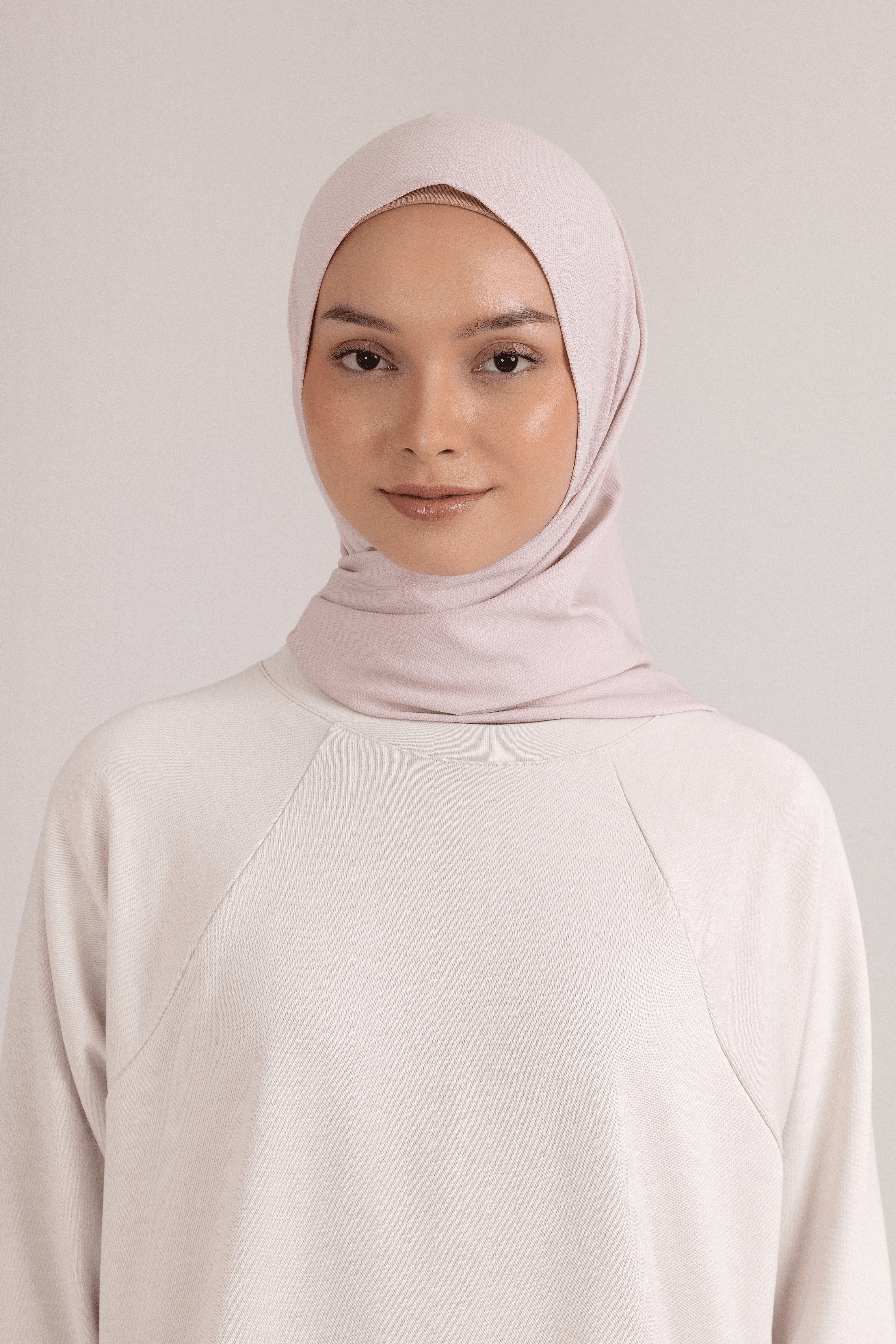 LAICA x RiaMiranda Instant Hijab - Nude Pink